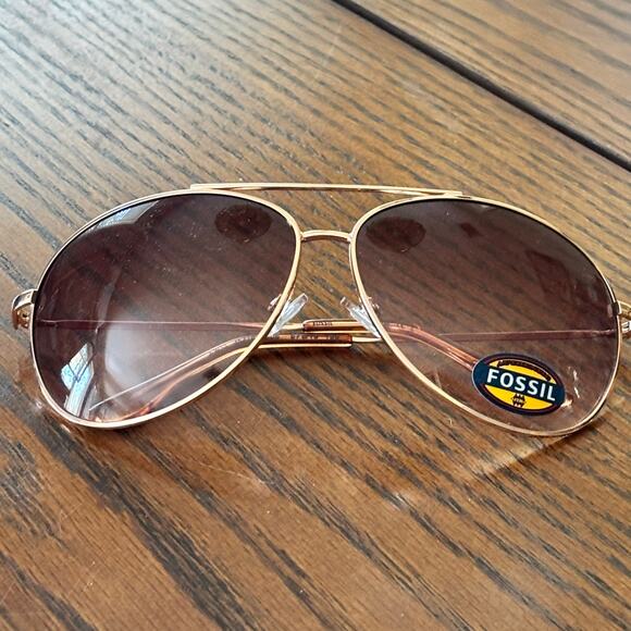 Fossil Aviator Pilot Rose Gold Frame Brown Gradient Lens FW11 Sunglasses - Picture 5 of 6